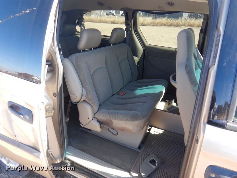 image for item KE9307 2004 Dodge Grand Caravan  van