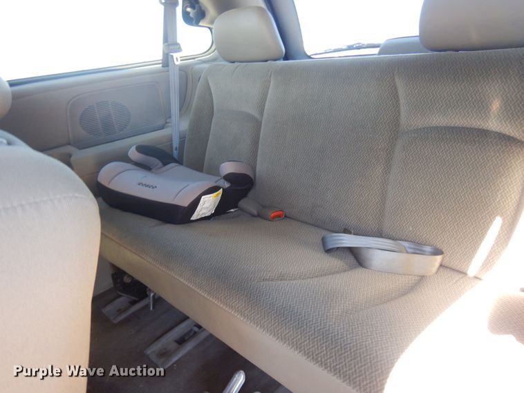 image for item KE9307 2004 Dodge Grand Caravan  van