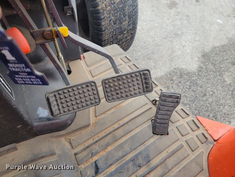 image for item KH9768 2006 Kubota L3830D  MFWD tractor