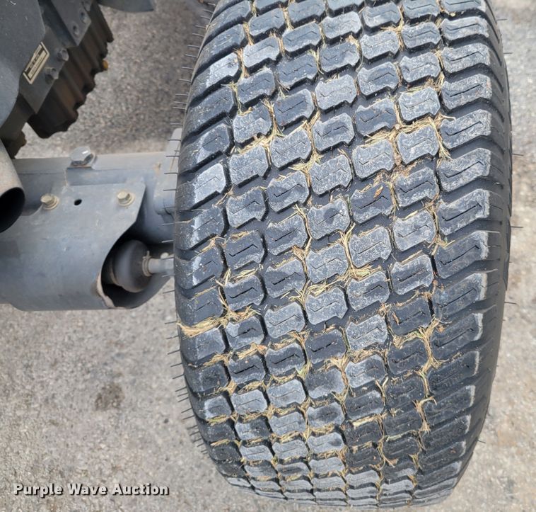 image for item KH9768 2006 Kubota L3830D  MFWD tractor