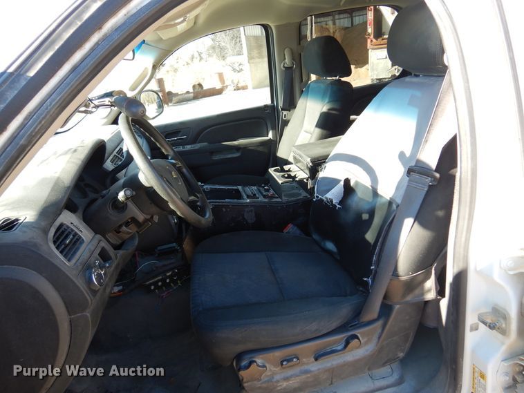 image for item KJ9530 2013 Chevrolet Tahoe Police  SUV