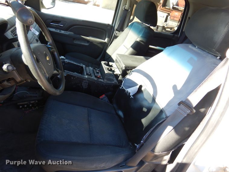 image for item KJ9530 2013 Chevrolet Tahoe Police  SUV