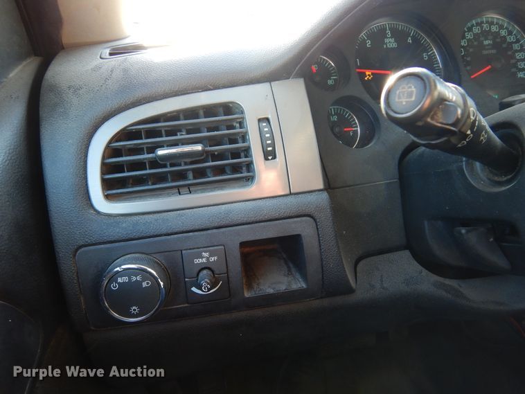 image for item KJ9530 2013 Chevrolet Tahoe Police  SUV