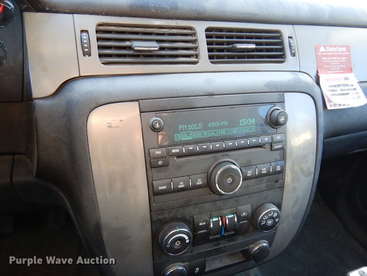 image for item KJ9530 2013 Chevrolet Tahoe Police  SUV