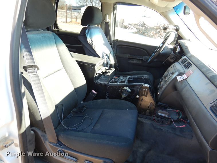 image for item KJ9530 2013 Chevrolet Tahoe Police  SUV