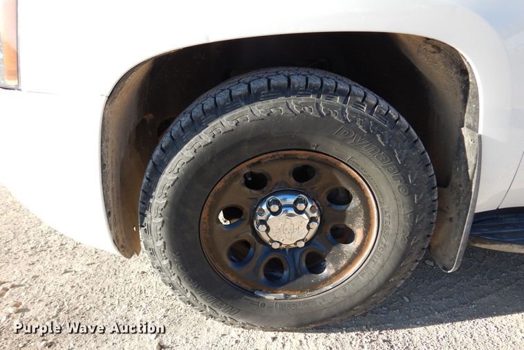 image for item KJ9530 2013 Chevrolet Tahoe Police  SUV