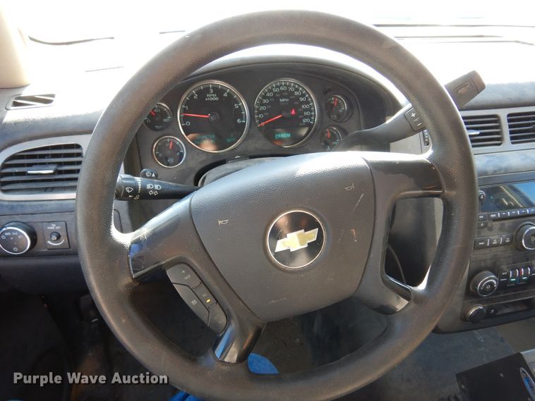 image for item KJ9531 2010 Chevrolet Tahoe  SUV