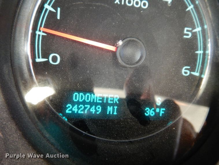 image for item KJ9531 2010 Chevrolet Tahoe  SUV