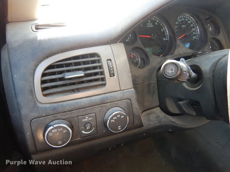 image for item KJ9531 2010 Chevrolet Tahoe  SUV