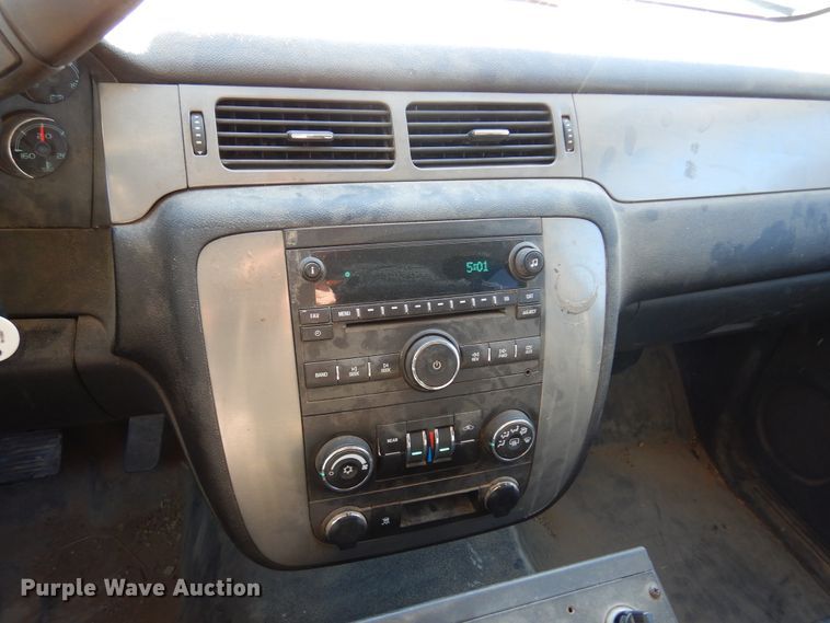 image for item KJ9531 2010 Chevrolet Tahoe  SUV