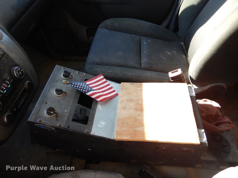 image for item KJ9531 2010 Chevrolet Tahoe  SUV