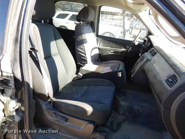 image for item KJ9531 2010 Chevrolet Tahoe  SUV