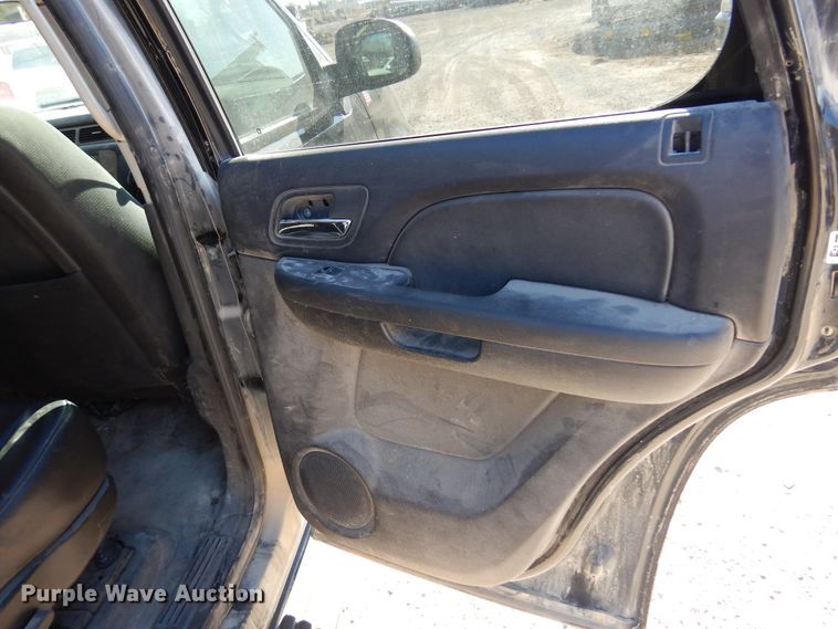 image for item KJ9531 2010 Chevrolet Tahoe  SUV