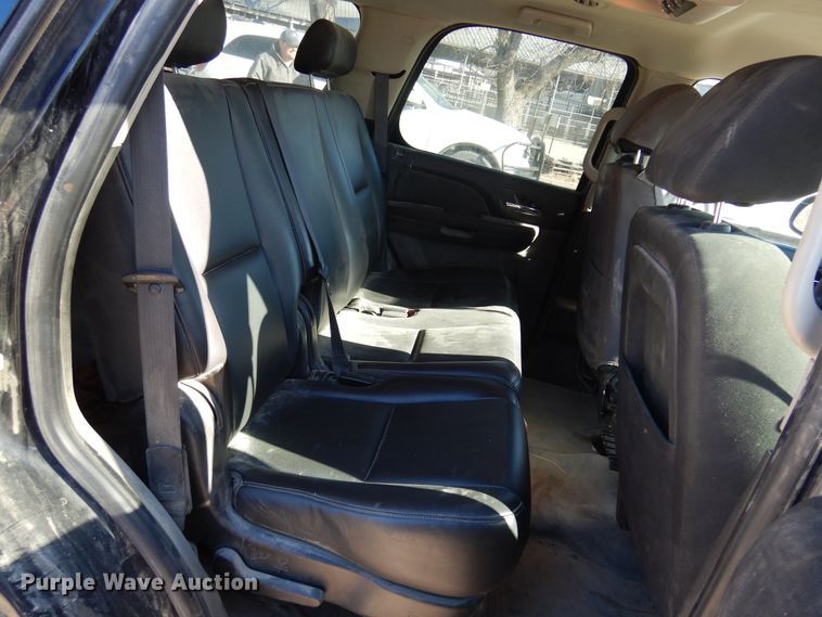 image for item KJ9531 2010 Chevrolet Tahoe  SUV