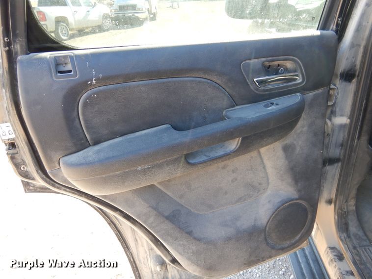 image for item KJ9531 2010 Chevrolet Tahoe  SUV