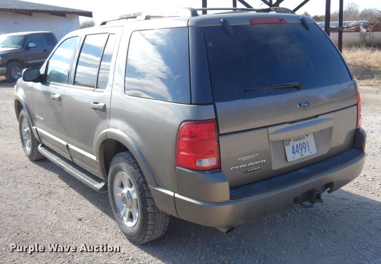 image for item KJ9532 2002 Ford Explorer  SUV