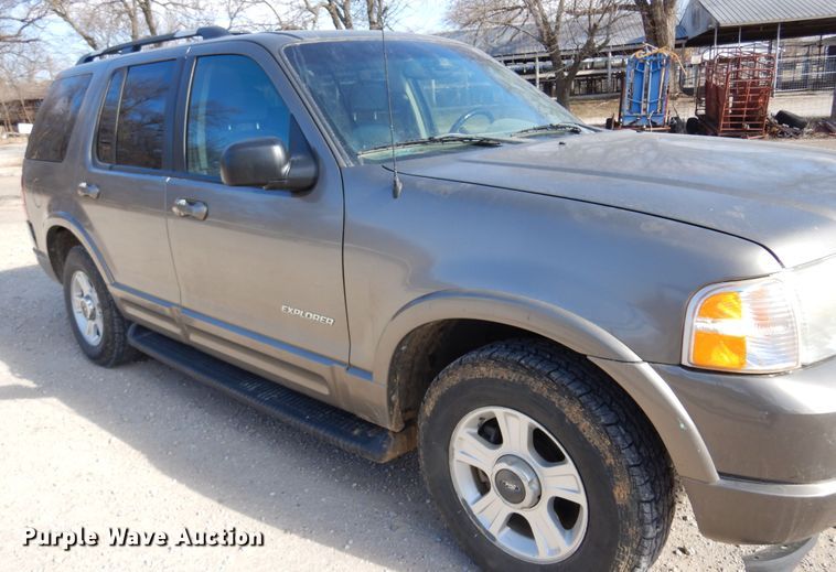 image for item KJ9532 2002 Ford Explorer  SUV
