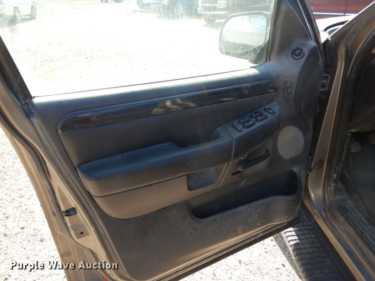 image for item KJ9532 2002 Ford Explorer  SUV