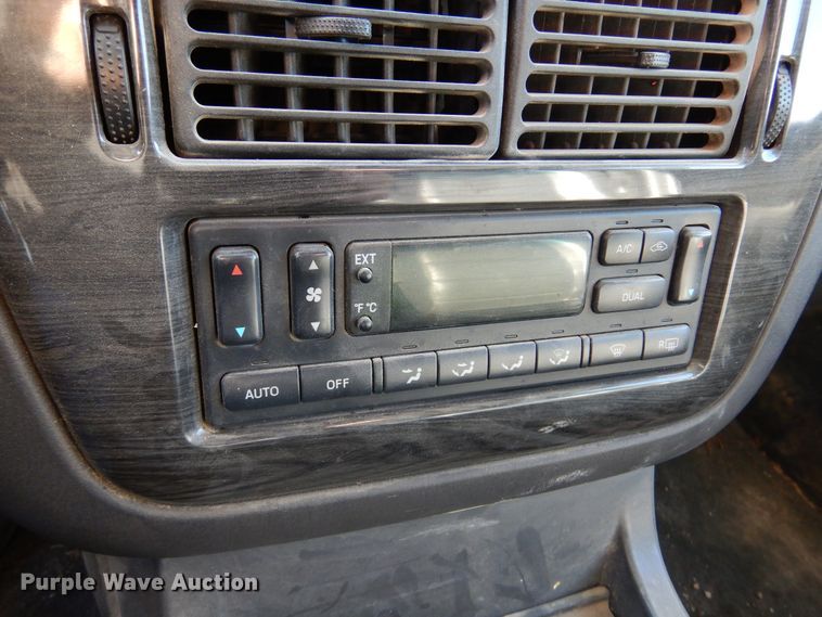 image for item KJ9532 2002 Ford Explorer  SUV