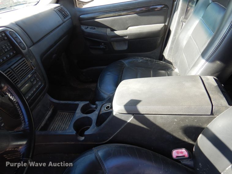 image for item KJ9532 2002 Ford Explorer  SUV