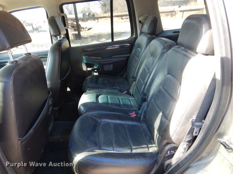 image for item KJ9532 2002 Ford Explorer  SUV