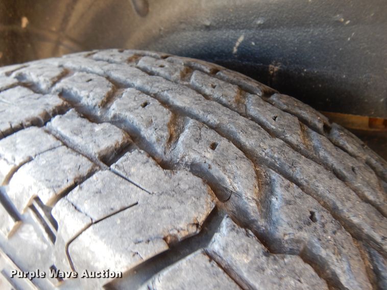 image for item KJ9532 2002 Ford Explorer  SUV