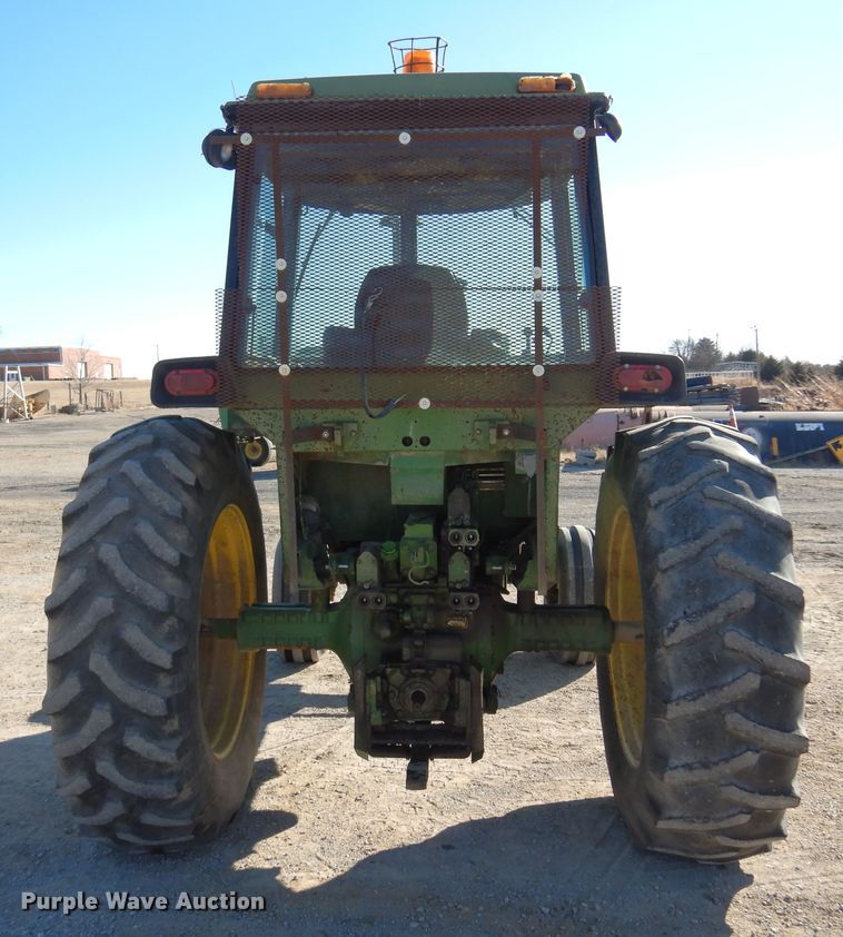 image for item KJ9535 1974 John Deere 4430  tractor