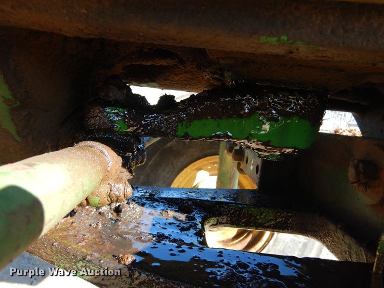 image for item KJ9535 1974 John Deere 4430  tractor