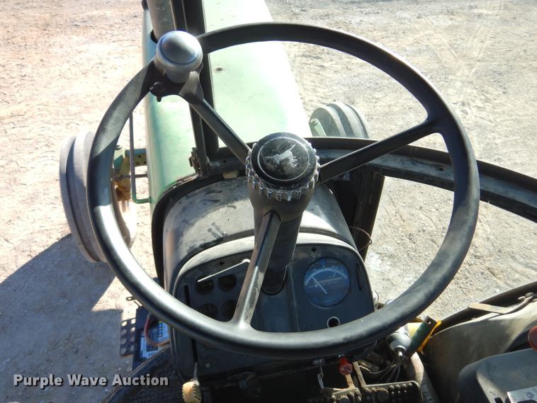 image for item KJ9535 1974 John Deere 4430  tractor