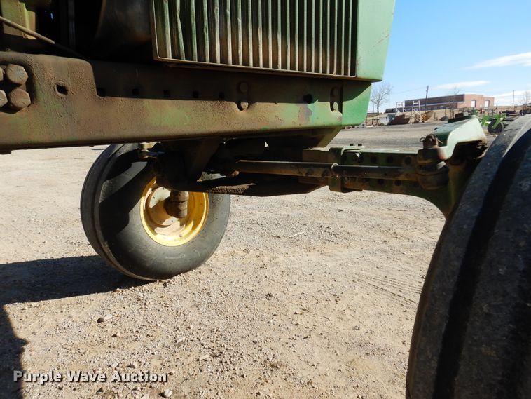 image for item KJ9536 1977 John Deere 4430  tractor