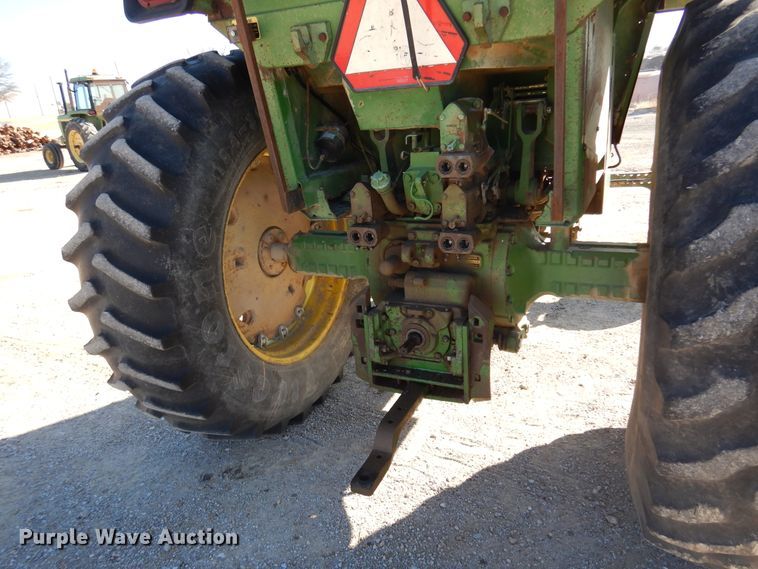 image for item KJ9536 1977 John Deere 4430  tractor