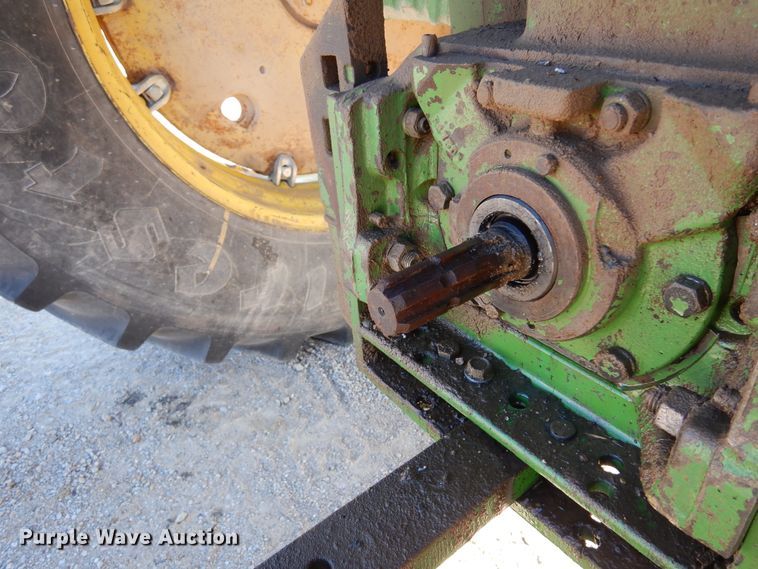 image for item KJ9536 1977 John Deere 4430  tractor