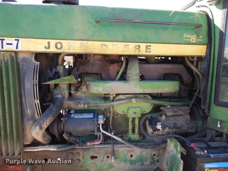 image for item KJ9536 1977 John Deere 4430  tractor