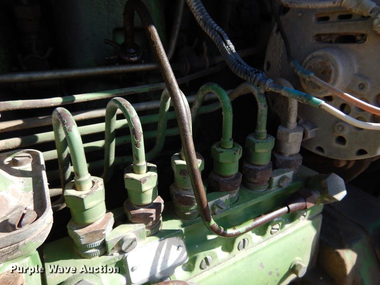 image for item KJ9536 1977 John Deere 4430  tractor