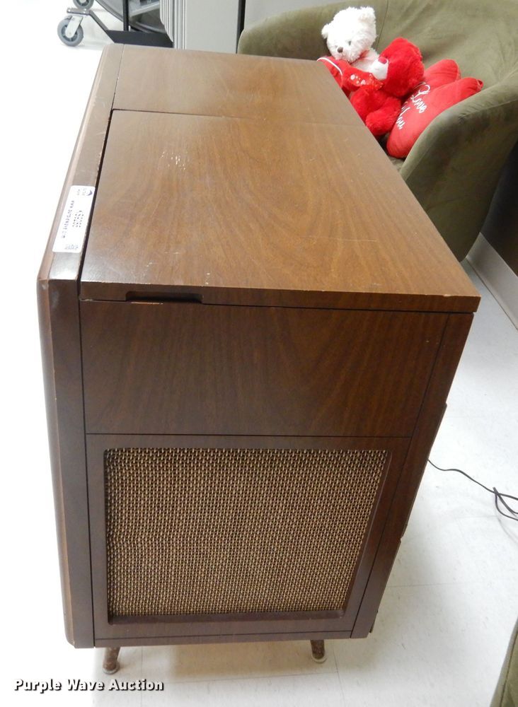 image for item KS9285 Record player