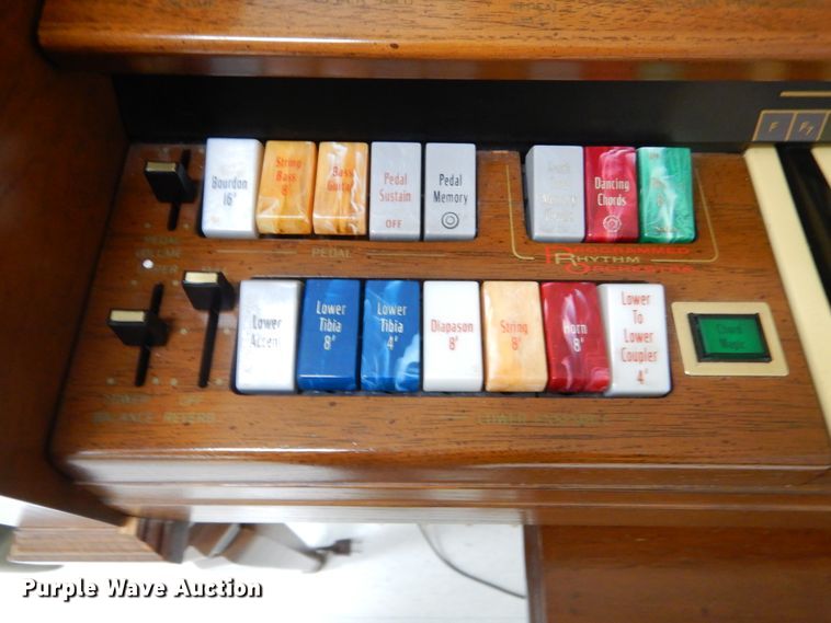 image for item KS9286 Wurlitzer organ