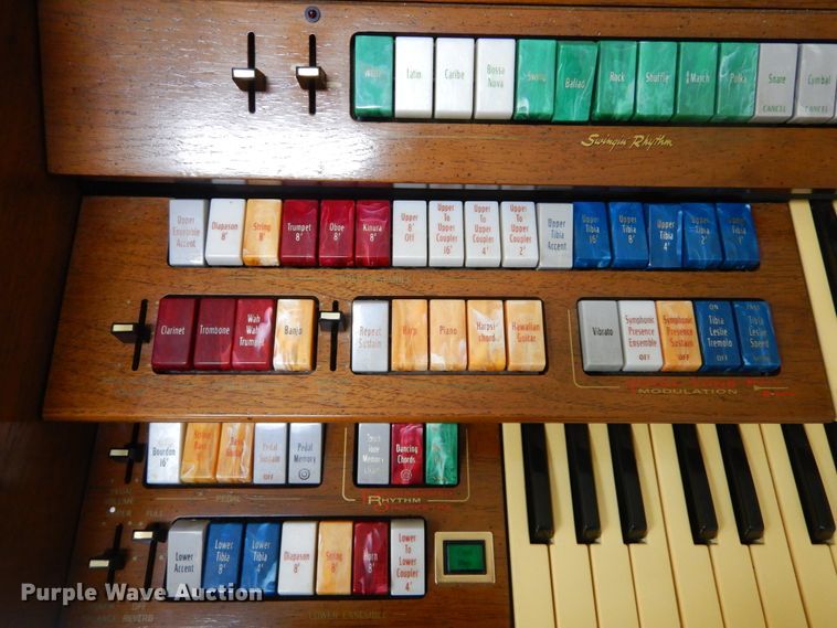 image for item KS9286 Wurlitzer organ