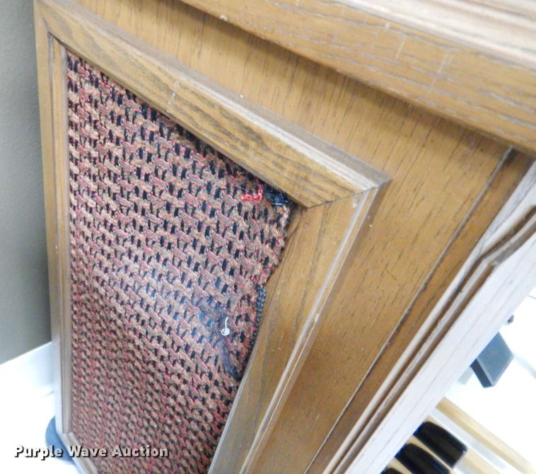 image for item KS9286 Wurlitzer organ