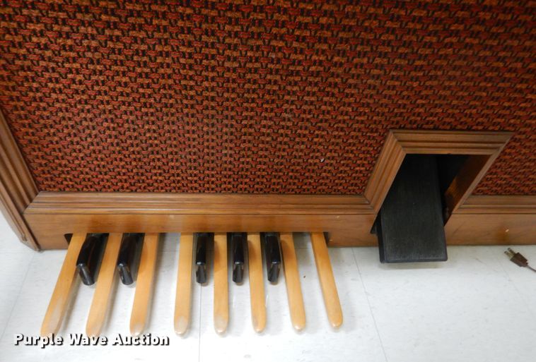 image for item KS9286 Wurlitzer organ