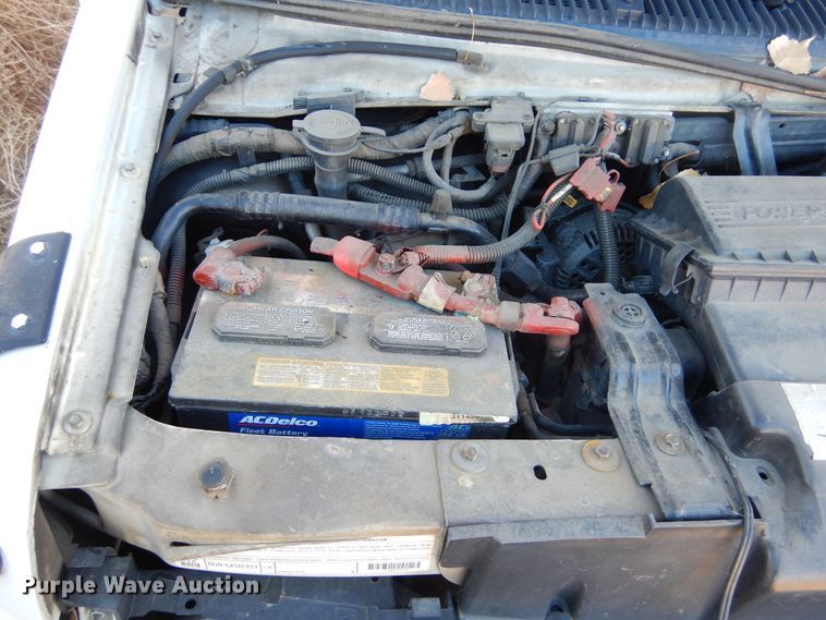 image for item KS9287 2003 Ford E450 Starcraft  shuttle bus