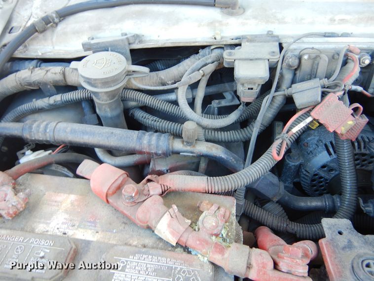 image for item KS9287 2003 Ford E450 Starcraft  shuttle bus