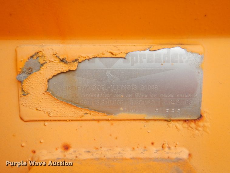 image for item MX9798 1991 International 4900  dump truck