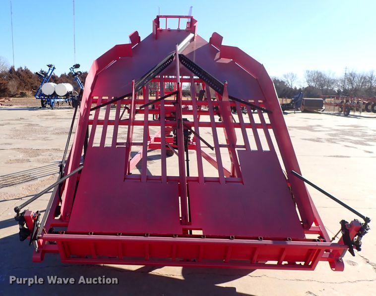 image for item DC4093 Kuhn 1036F  bale accumulator