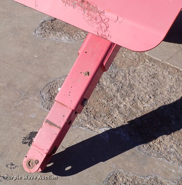 image for item DC4093 Kuhn 1036F  bale accumulator