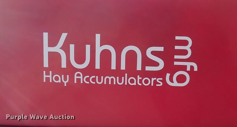 image for item DC4093 Kuhn 1036F  bale accumulator