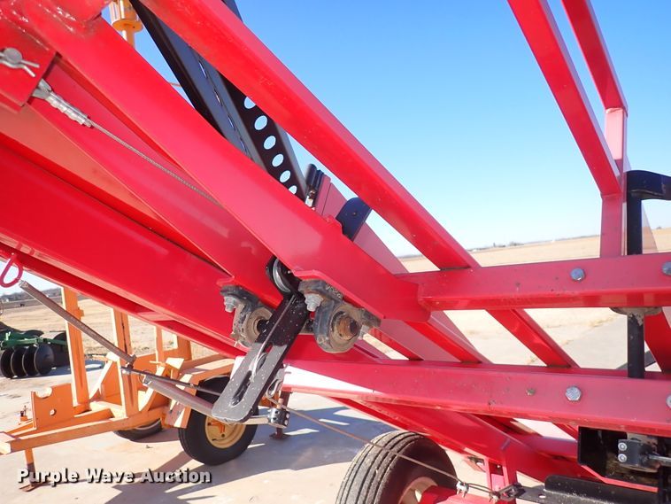 image for item DC4093 Kuhn 1036F  bale accumulator