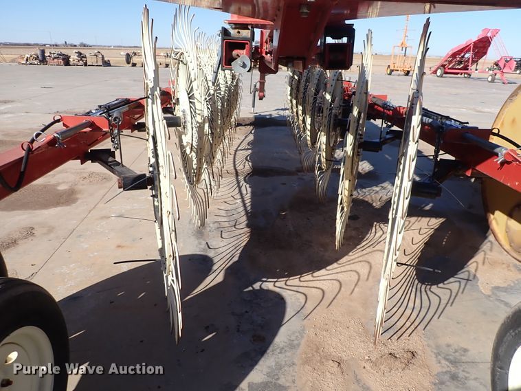 image for item DC4096 H&S 14/16  hay rake