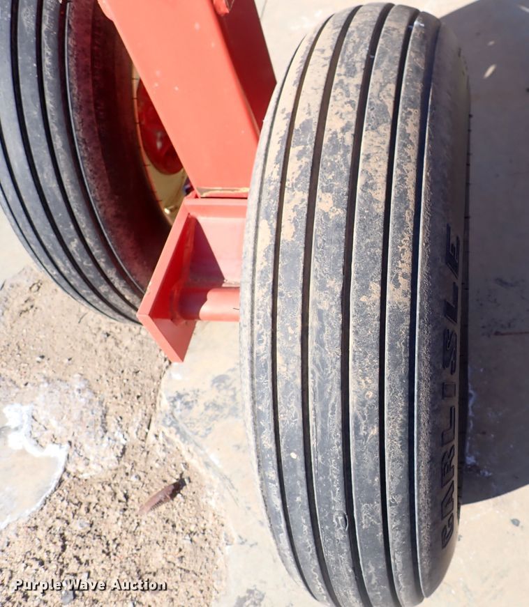 image for item DC4096 H&S 14/16  hay rake