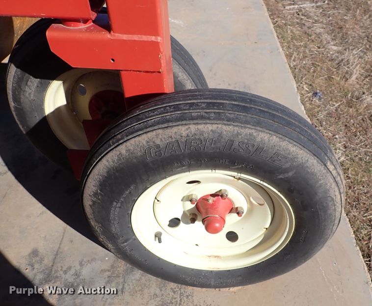 image for item DC4096 H&S 14/16  hay rake