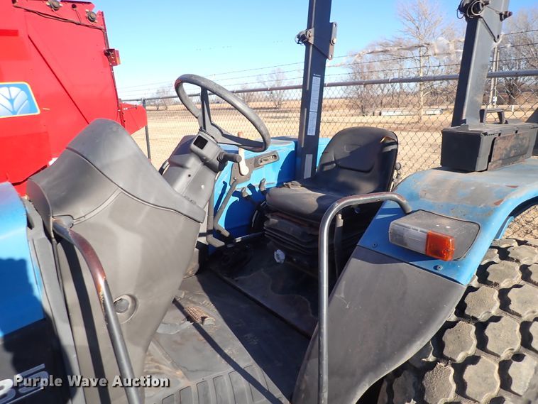 image for item DC4098 New Holland 4835  tractor